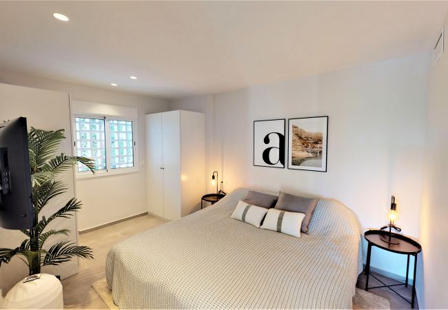 Apartment in Marbella - Jardines De Andalucía - EXQUISITE NEWLY RENOVATED Apartment in Marbella - Jardines De Andalucía - EXQUISITE NEWLY RENOVATED