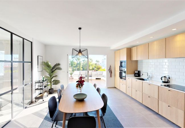 Apartment in Marbella - Jardines De Andalucía - EXQUISITE NEWLY RENOVATED Apartment in Marbella - Jardines De Andalucía - EXQUISITE NEWLY RENOVATED