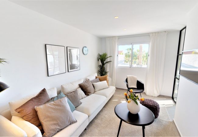 Apartment in Marbella - Jardines De Andalucía - EXQUISITE NEWLY RENOVATED Apartment in Marbella - Jardines De Andalucía - EXQUISITE NEWLY RENOVATED