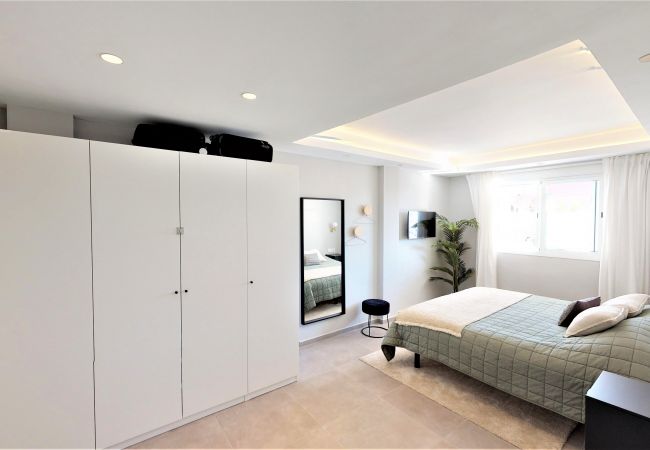 Apartment in Marbella - Jardines De Andalucía - EXQUISITE NEWLY RENOVATED Apartment in Marbella - Jardines De Andalucía - EXQUISITE NEWLY RENOVATED