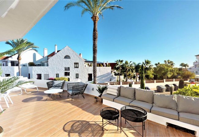 Apartment in Marbella - Jardines De Andalucía - EXQUISITE NEWLY RENOVATED Apartment in Marbella - Jardines De Andalucía - EXQUISITE NEWLY RENOVATED