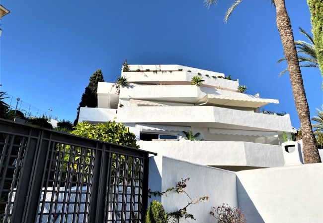 Apartment in Marbella - Jardines De Andalucía - EXQUISITE NEWLY RENOVATED Apartment in Marbella - Jardines De Andalucía - EXQUISITE NEWLY RENOVATED