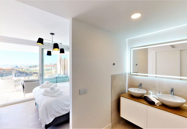 Apartment in Fuengirola - Panorámica views - Superb Luxury Apartment Apartment in Fuengirola - Panorámica views - Superb Luxury Apartment