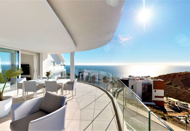 Apartment in Fuengirola - Panorámica views - Superb Luxury Apartment Apartment in Fuengirola - Panorámica views - Superb Luxury Apartment