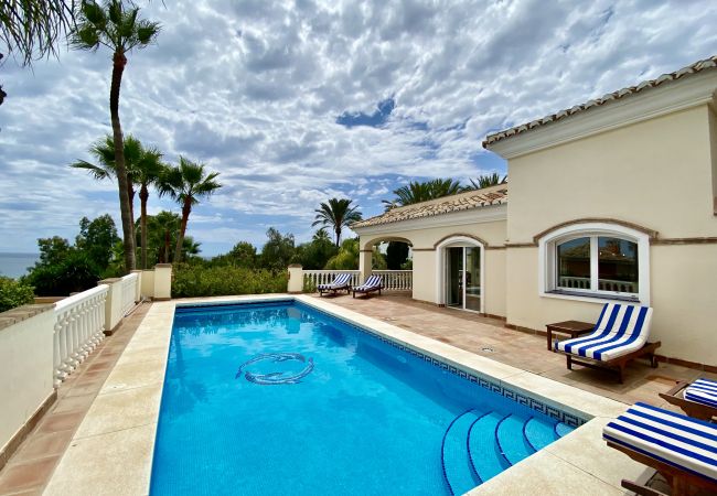 Villa in Mijas Costa - Villa Medina de Torrenueva - Amazing Sea View Vill Villa in Mijas Costa - Villa Medina de Torrenueva - Amazing Sea View Vill