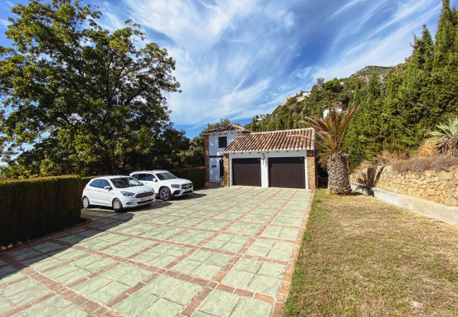 Villa in Mijas Pueblo - Villa Las Monjas - Astonishing Panoramic Sea View Villa in Mijas Pueblo - Villa Las Monjas - Astonishing Panoramic Sea View