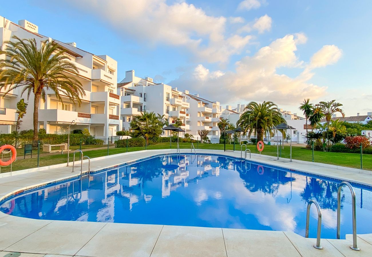 Apartment in Mijas Costa - Golf Gardens Miraflores - Bright and spacious apar