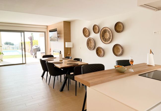 Villa in Mijas Costa - Luxury House By Higueron - Private Pool Villa in Mijas Costa - Luxury House By Higueron - Private Pool