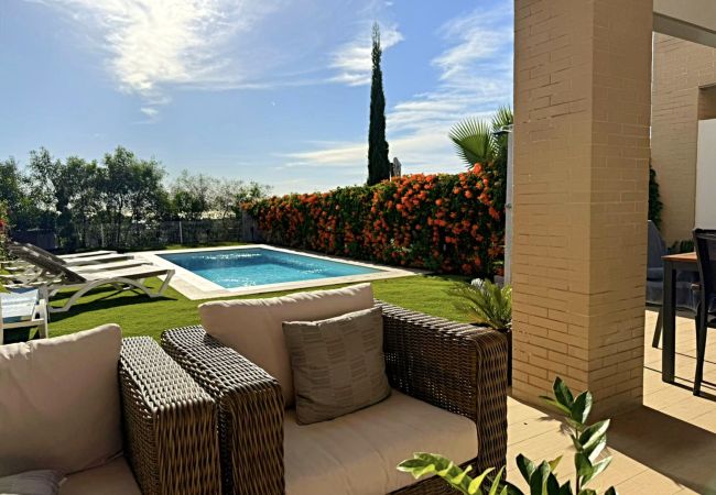 Villa in Mijas Costa - Luxury House By Higueron - Private Pool Villa in Mijas Costa - Luxury House By Higueron - Private Pool