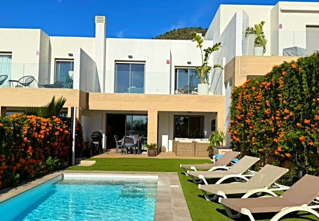 Villa/Dettached house in Mijas Costa - Luxury House By Higueron - Private Pool