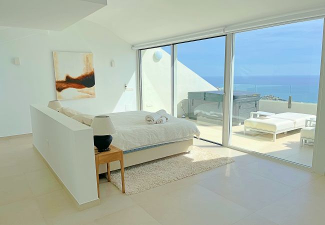 Apartment in Benalmádena - Stupa Hills V - Luxury Sea View Dúplex Apartment in Benalmádena - Stupa Hills V - Luxury Sea View Dúplex