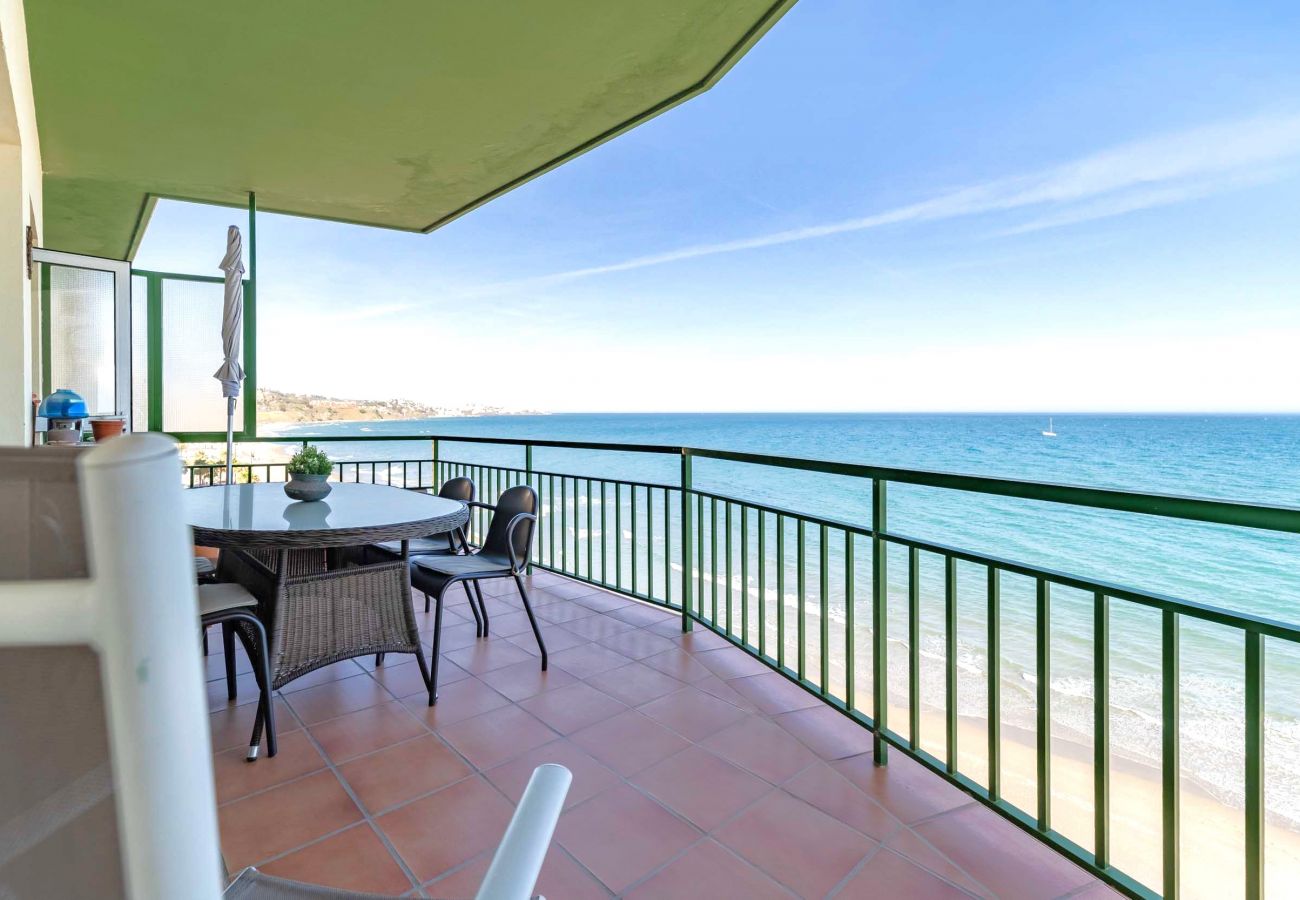 Apartment in Fuengirola - Olimpo II The Cruise - Front Line Beach Apartment in Fuengirola - Olimpo II The Cruise - Front Line Beach