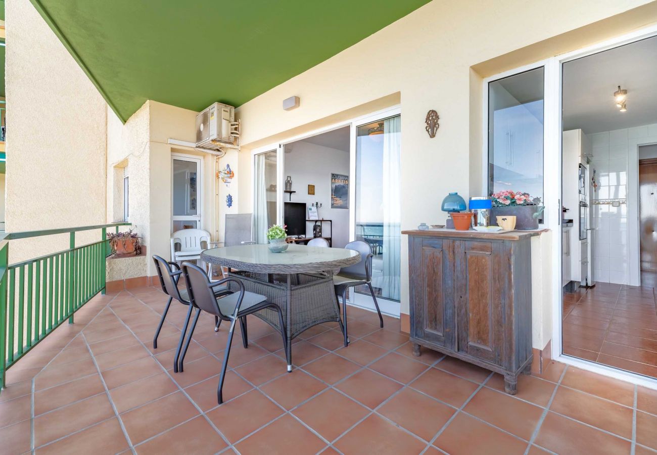 Apartment in Fuengirola - Olimpo II The Cruise - Front Line Beach Apartment in Fuengirola - Olimpo II The Cruise - Front Line Beach