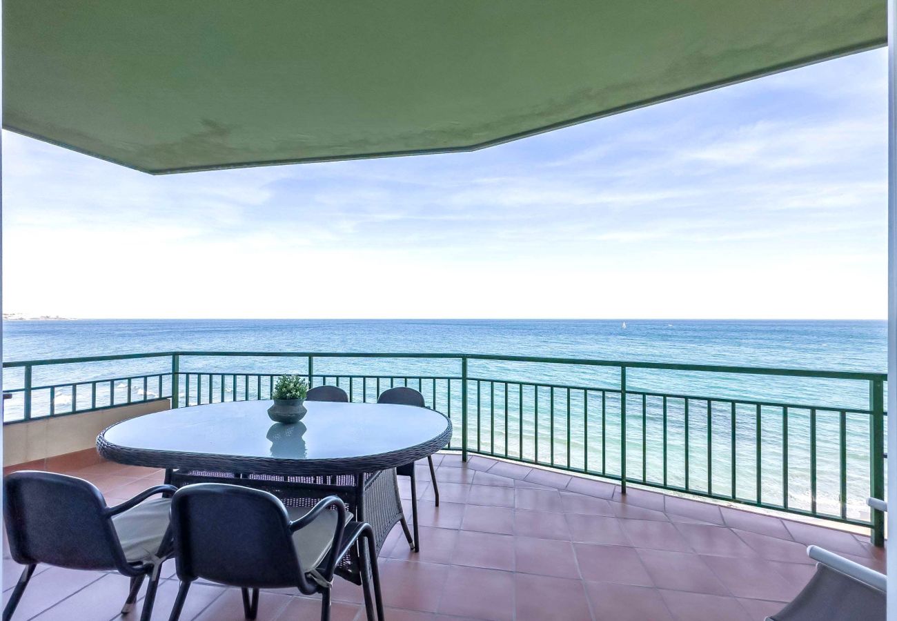 Apartment in Fuengirola - Olimpo II The Cruise - Front Line Beach Apartment in Fuengirola - Olimpo II The Cruise - Front Line Beach
