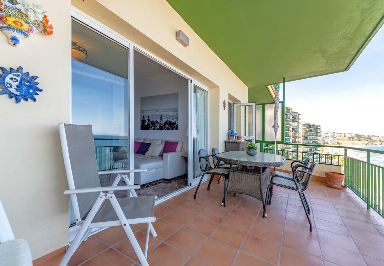Apartment in Fuengirola - Olimpo II The Cruise - Front Line Beach Apartment in Fuengirola - Olimpo II The Cruise - Front Line Beach