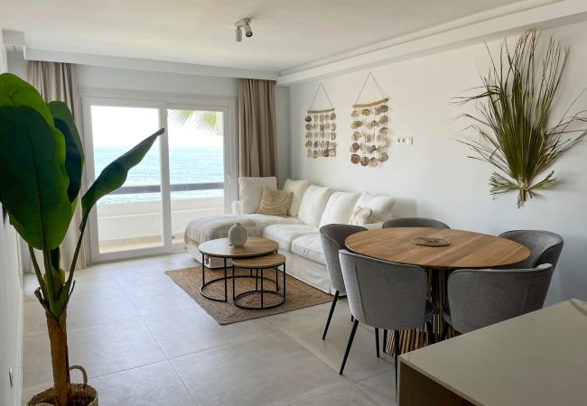 Apartment in Mijas Costa - Casa Palma - Playa Lucera Front Line Beach Apartment in Mijas Costa - Casa Palma - Playa Lucera Front Line Beach