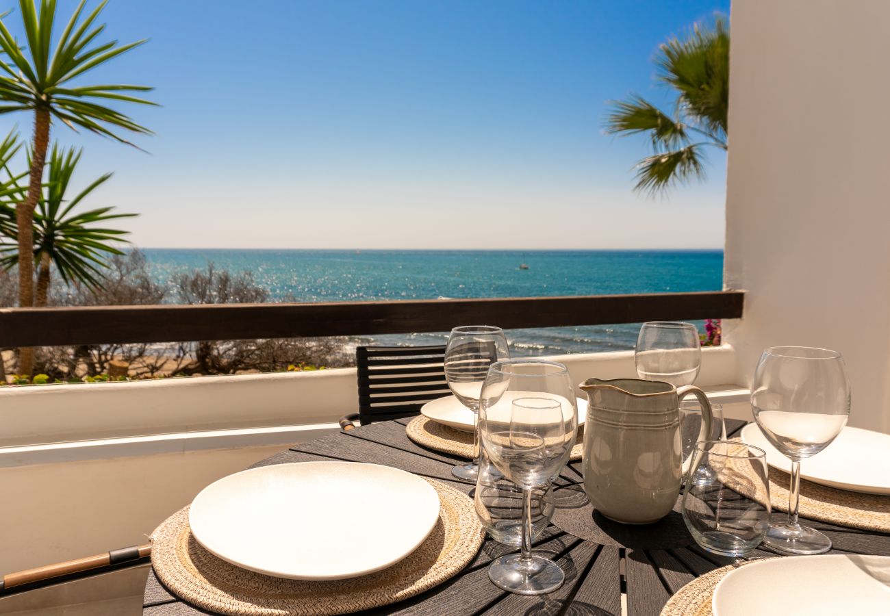 Apartment in Mijas Costa - Casa Palma - Playa Lucera Front Line Beach