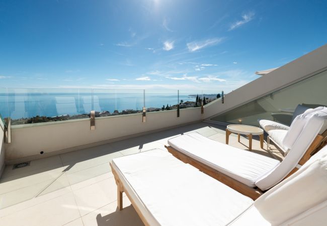 Apartment in Benalmádena - Stupa Hills X - Luxury Panoramic Views Dúplex Apartment in Benalmádena - Stupa Hills X - Luxury Panoramic Views Dúplex