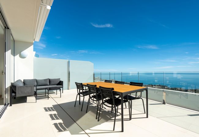 Apartment in Benalmádena - Stupa Hills X - Luxury Panoramic Views Dúplex Apartment in Benalmádena - Stupa Hills X - Luxury Panoramic Views Dúplex