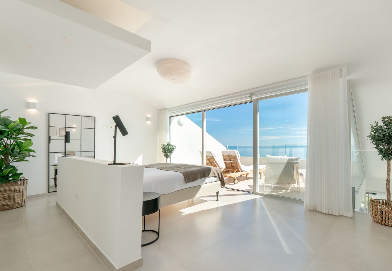 Apartment in Benalmádena - Stupa Hills X - Luxury Panoramic Views Dúplex Apartment in Benalmádena - Stupa Hills X - Luxury Panoramic Views Dúplex