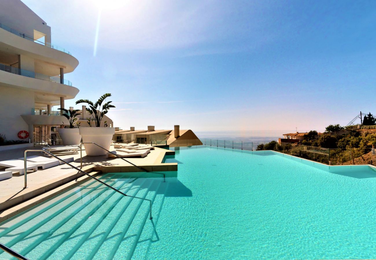 Apartment in Benalmádena - Stupa Hills X - Luxury Panoramic Views Dúplex Apartment in Benalmádena - Stupa Hills X - Luxury Panoramic Views Dúplex
