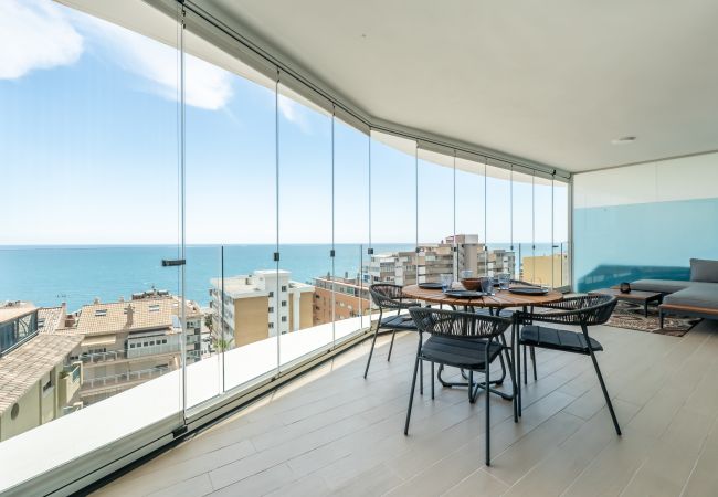 Apartment in Fuengirola - AMAZING SEA VIEWS - The Wave II, Pool and Sea View Apartment in Fuengirola - AMAZING SEA VIEWS - The Wave II, Pool and Sea View