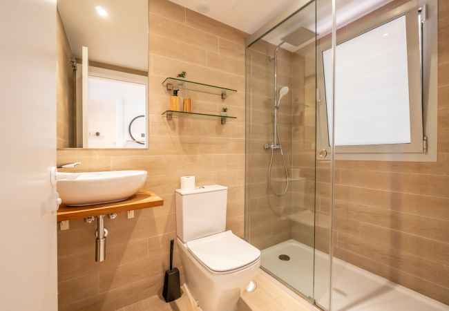 Apartment in Fuengirola - AMAZING SEA VIEWS - The Wave II, Pool and Sea View Apartment in Fuengirola - AMAZING SEA VIEWS - The Wave II, Pool and Sea View