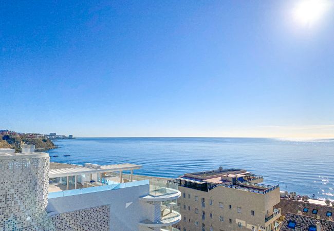 Apartment in Fuengirola - AMAZING SEA VIEWS - The Wave II, Pool and Sea View Apartment in Fuengirola - AMAZING SEA VIEWS - The Wave II, Pool and Sea View