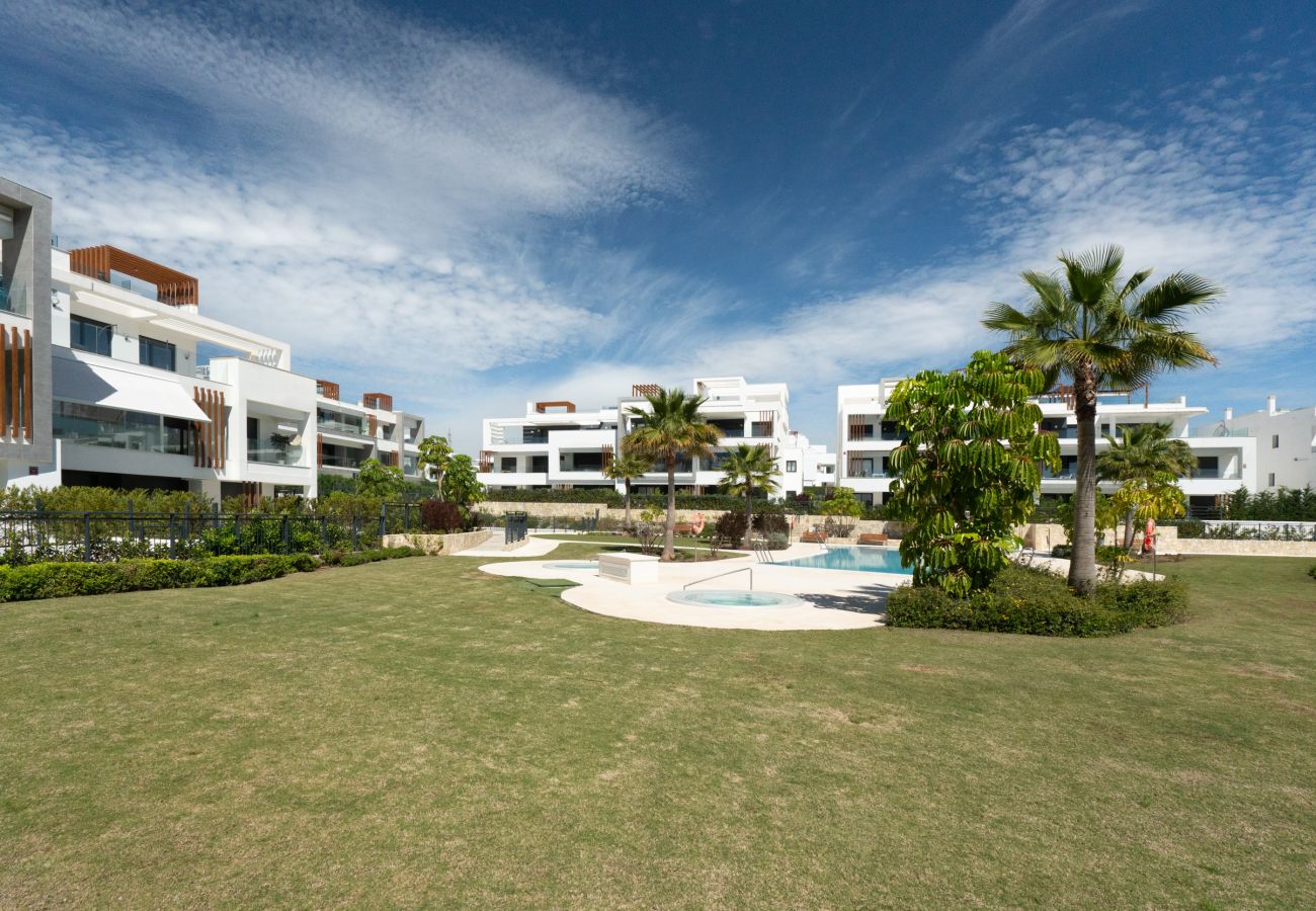 Apartment in Estepona - Miradores del Sol - Fabulous Apartment Cancelada Apartment in Estepona - Miradores del Sol - Fabulous Apartment Cancelada