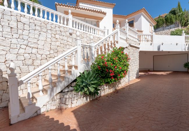 Villa in Mijas Pueblo - Villa Buenavista - Amazing 5 Bed Villa Villa in Mijas Pueblo - Villa Buenavista - Amazing 5 Bed Villa