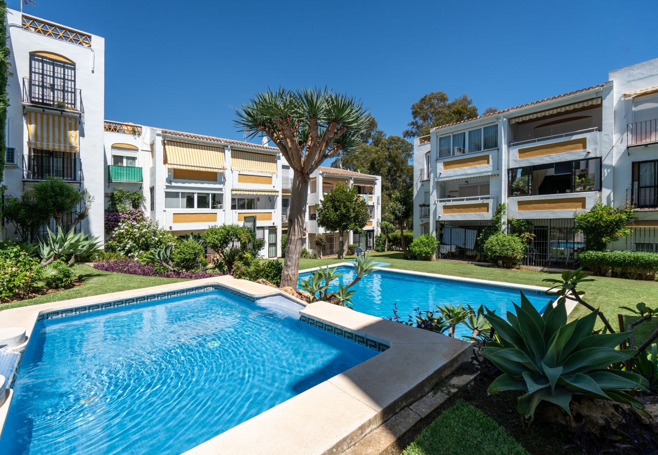 Apartment in Mijas Costa - Pueblo Valle Verde - Calahonda Renovated Apartment