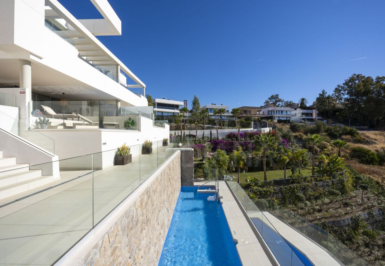 Apartment in Marbella - La Morelia - Marbella Sea Views and Private Pool L